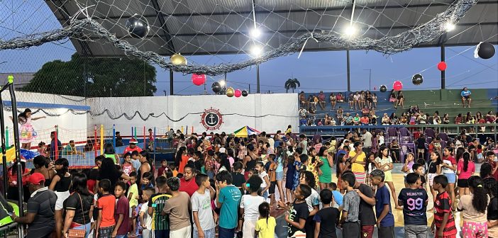 Na terça-feira, dia 23 de dezembro, a Prefeitura Municipal de Cachoeira do Arari realizou o 5º Natal Solidário, ação social voltada às crianças e famílias do município